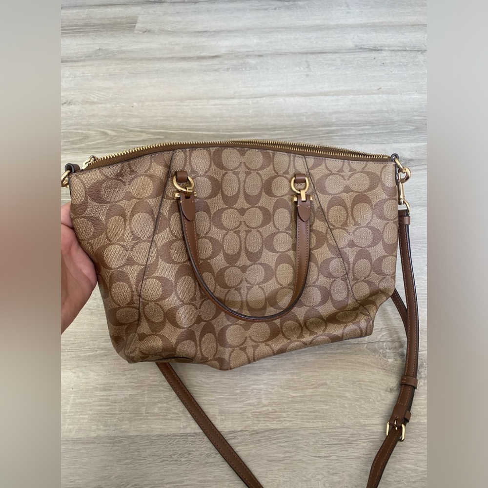 Signature Coach bag - Picture 7 of 8